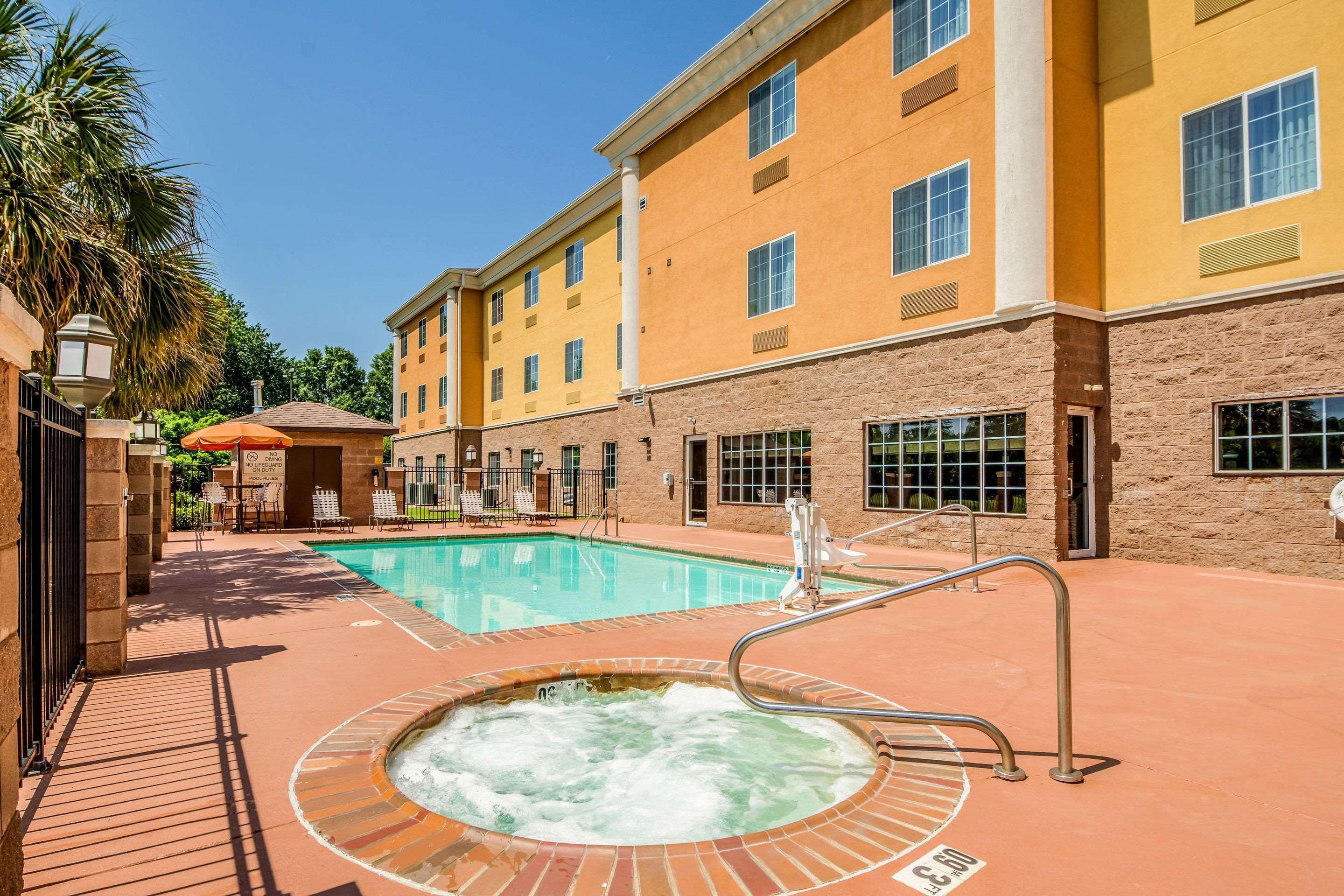 Comfort Suites Alexandria Luaran gambar