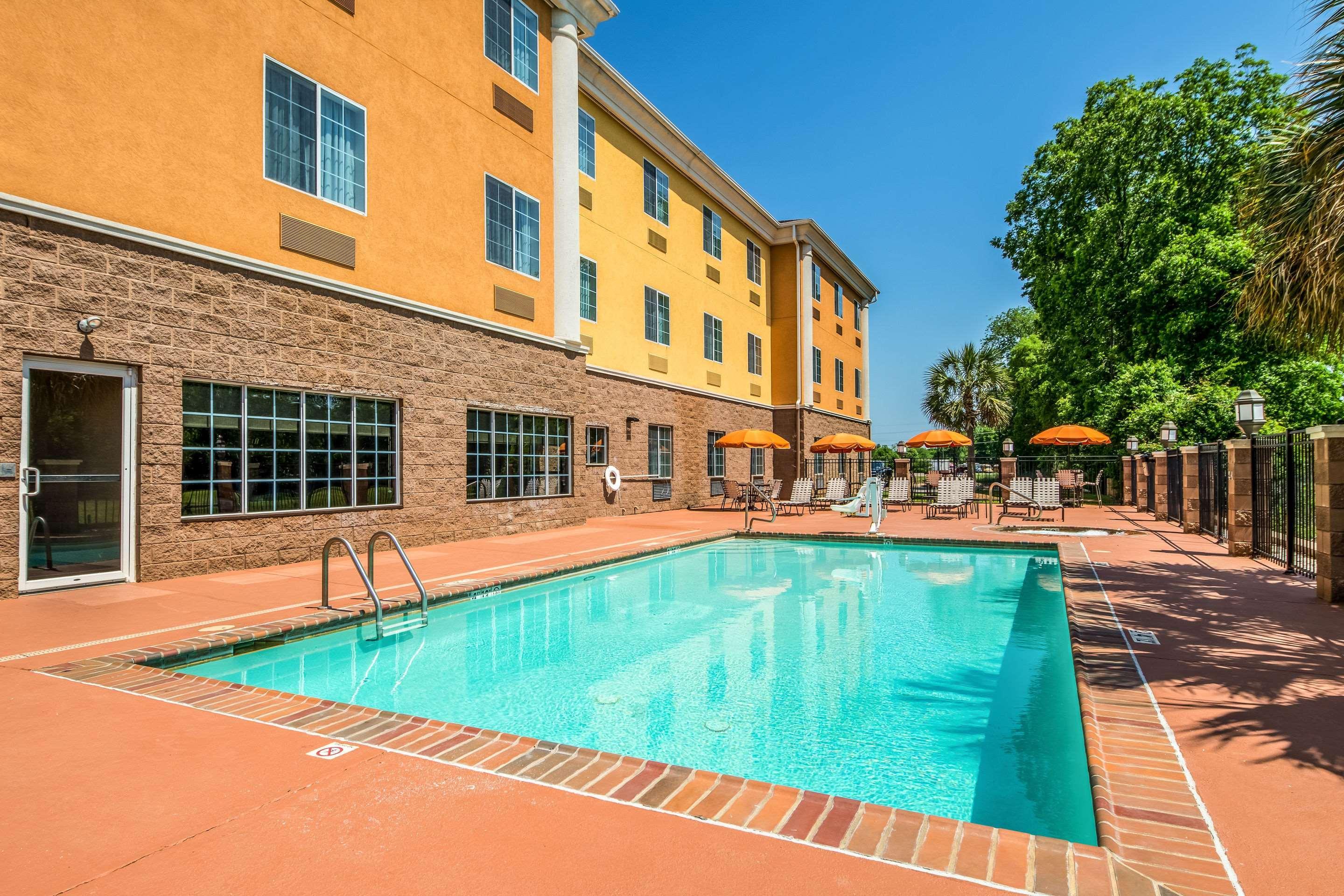 Comfort Suites Alexandria Luaran gambar