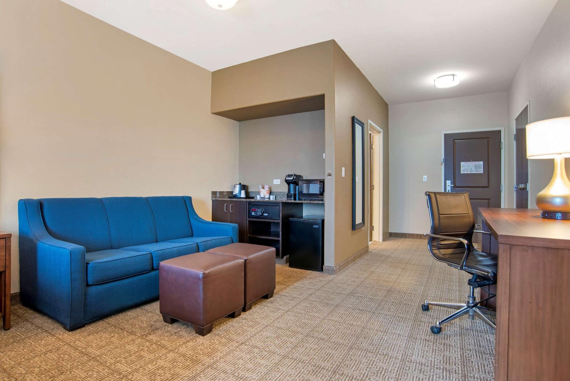 Comfort Suites Alexandria Luaran gambar